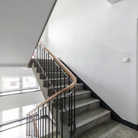2 Rooms, 52 M2, Near Królikarnia, Mokotów
